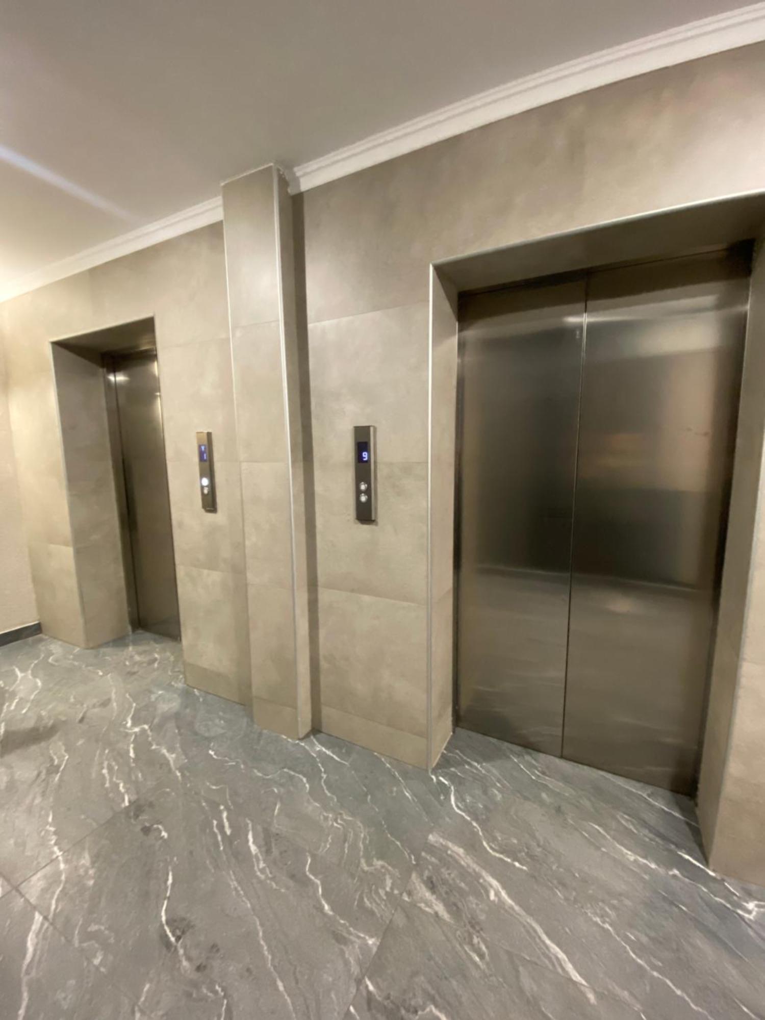 Квартира В Центре Алматы Exteriör bild